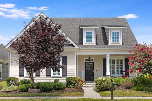 2134 Holden Farm Pl, Ooltewah, TN, 37363-1041 | Card Image