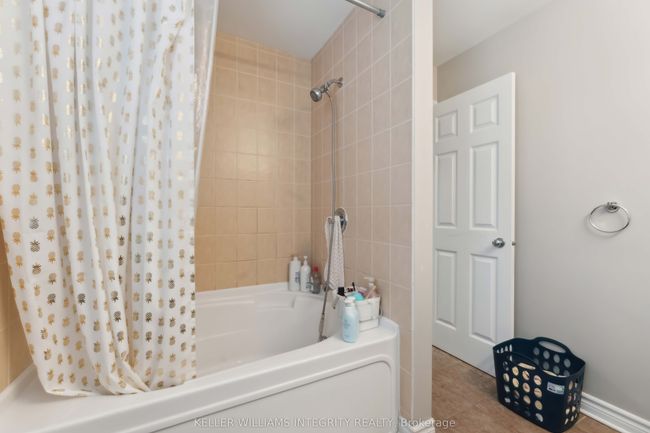111 Tacom Cir, House attached with 3 bedrooms, 3 bathrooms and 1 parking in Nepean ON | Image 15