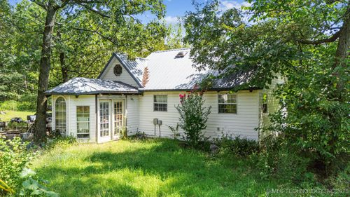 8119 N 544 Rd, Tahlequah, OK, 74464-2076 | Card Image