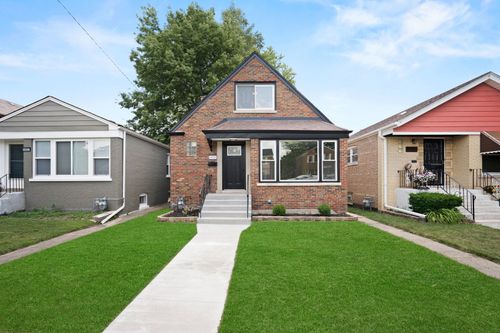 14319 Wentworth Ave, Riverdale, IL, 60827-2746 | Card Image