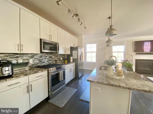 308-13740 Endeavour Dr, HERNDON, VA, 20171-4213 | Card Image