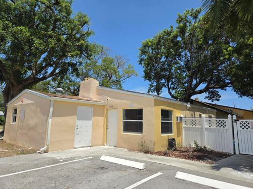 1100 Ne 23rd Drive, Wilton Manors, FL,  | Card Image