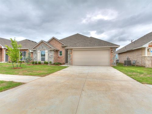 14205 Giverny Ave, Yukon, OK, 73099 | Card Image
