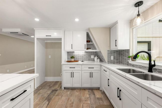 611 Big Deer Dr, House other with 2 bedrooms, 2 bathrooms and 2 parking in Crosby TX | Image 20