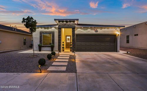 847 Magnolia Park Street, El Paso, TX, 79922 | Card Image