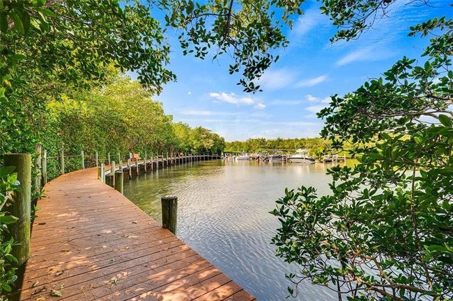 APT-3 - 5720 Pelican Pointe Dr, Condo with 2 bedrooms, 2 bathrooms and null parking in Sebastian FL | Image 34