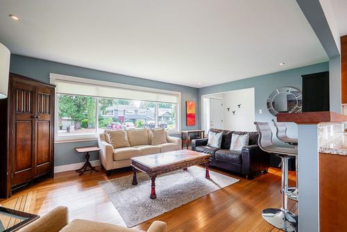 5015 Chehalis Dr, Delta, BC, V4M1Y7 | Card Image