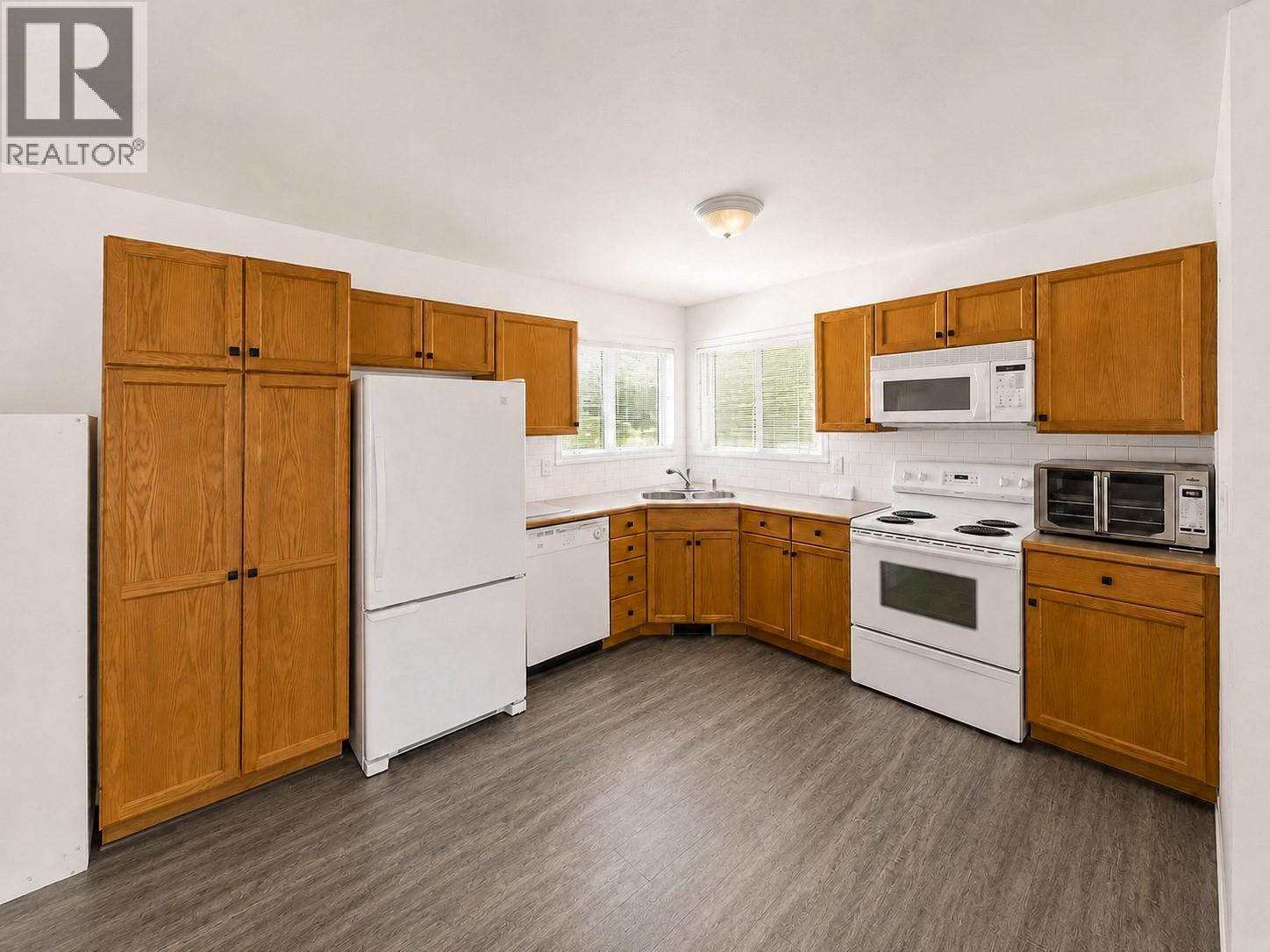 Residential in Fairmont Hot Springs 3