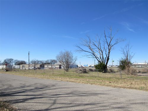 207 Newell Dr, Hudson Oaks, TX, 76087-7729 | Card Image