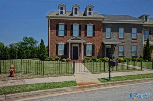 120 Park Square Ln, Madison, AL, 35758-3402 | Card Image