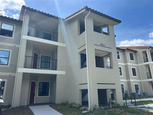 203-3024 Parkway Blvd, Kissimmee, FL, 34747-4521 | Card Image