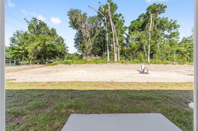 12974 Se 42 Nd Ct, House other with 3 bedrooms, 2 bathrooms and null parking in BELLEVIEW FL | Image 31