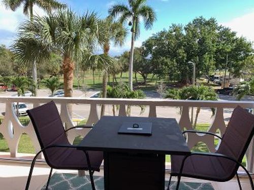 apt-305-15 S Golfview Rd, Lake Worth Beach, FL, 33460-3978 | Card Image