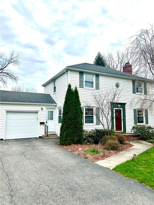 28 Chelmsford Road, Brighton, NY, 14618 | Card Image