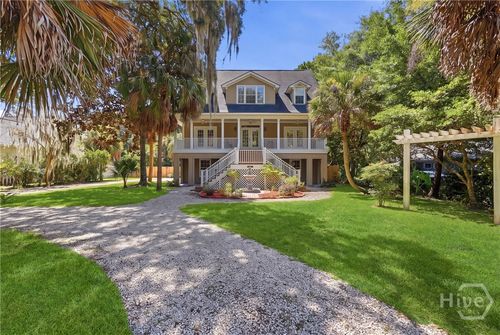 2411 Salcedo Ave, Savannah, GA, 31406-4245 | Card Image