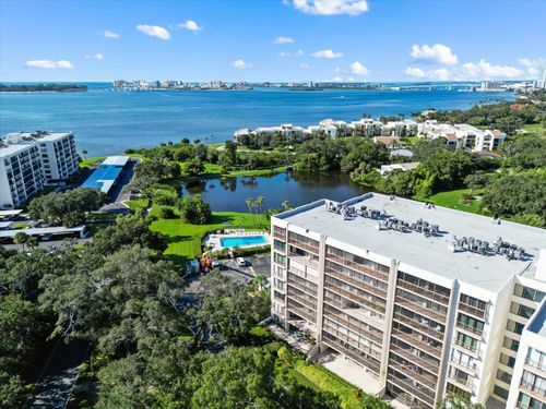 apt-702-220 Belleview Blvd, BELLEAIR, FL, 33756-1971 | Card Image