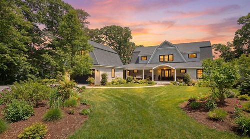 201 Scraggy Neck Rd, Bourne, MA, 02532 | Card Image