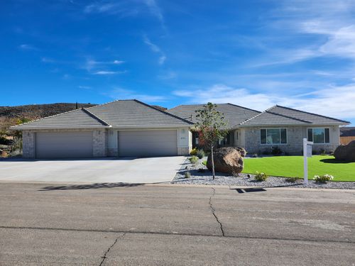 230 Boulder Way, Leeds, UT, 84746-7827 | Card Image