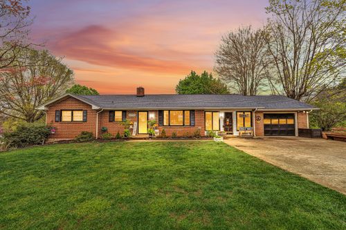 105 Cornell Rd, Rocky Mount, VA, 24151-2237 | Card Image