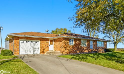 25871 200th Ave, Sigourney, IA, 52591-8362 | Card Image