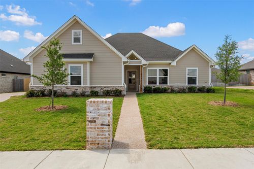 929 Northern Dancer Dr, Hewitt, TX, 76643-3248 | Card Image