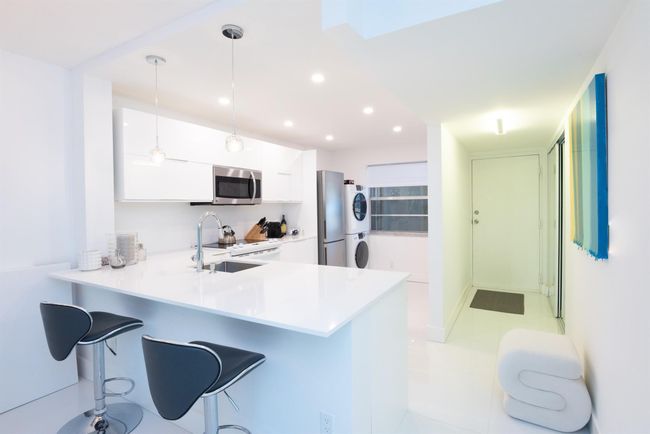 APT-2B - 3581 S Ocean Blvd, Condo with 1 bedrooms, 2 bathrooms and null parking in Palm Beach FL | Image 18