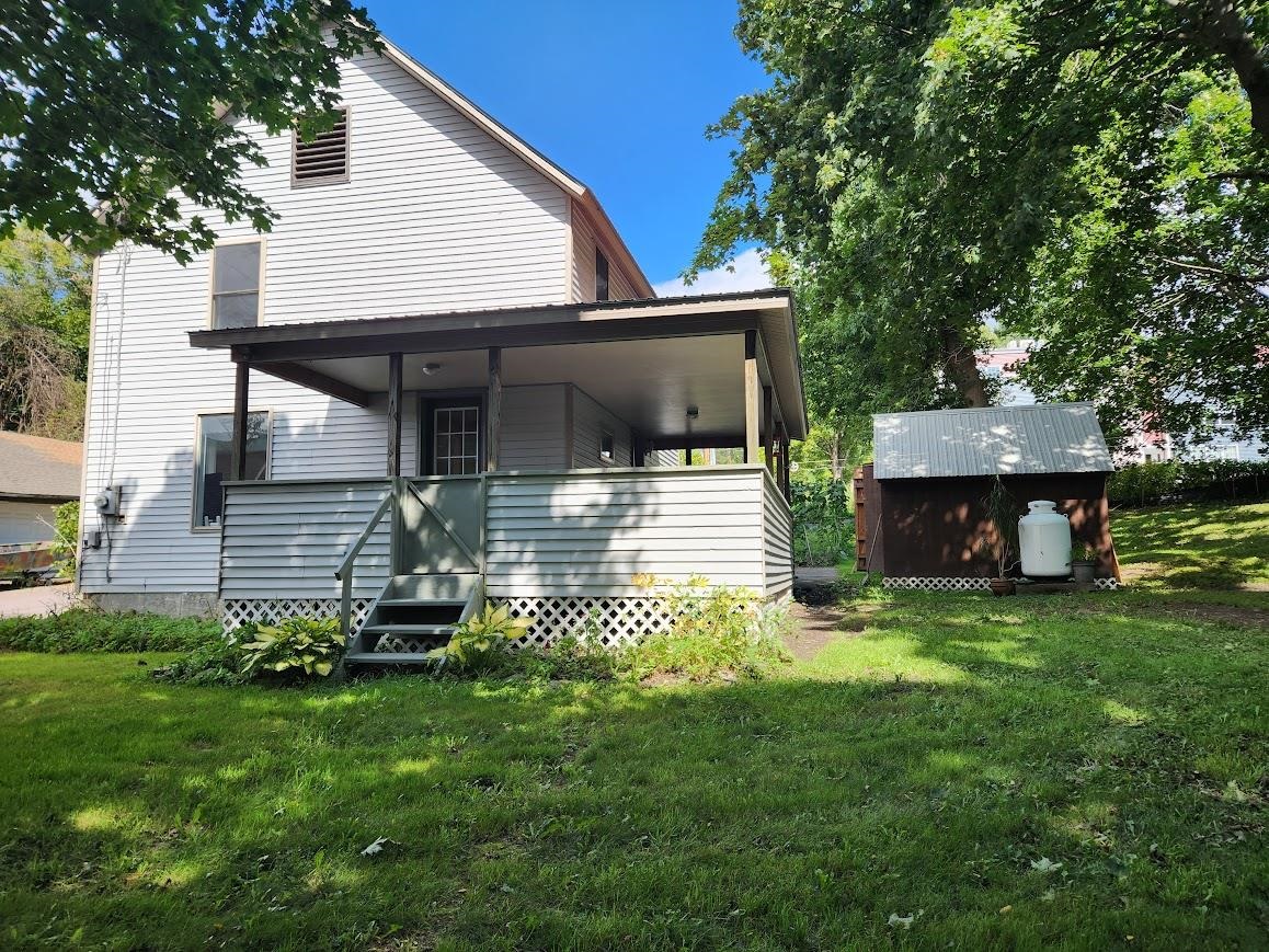 Hill St, Waterbury, VT 05676