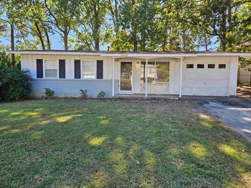 11621 Chipwood Dr, Little Rock, AR, 72211-3437 | Card Image