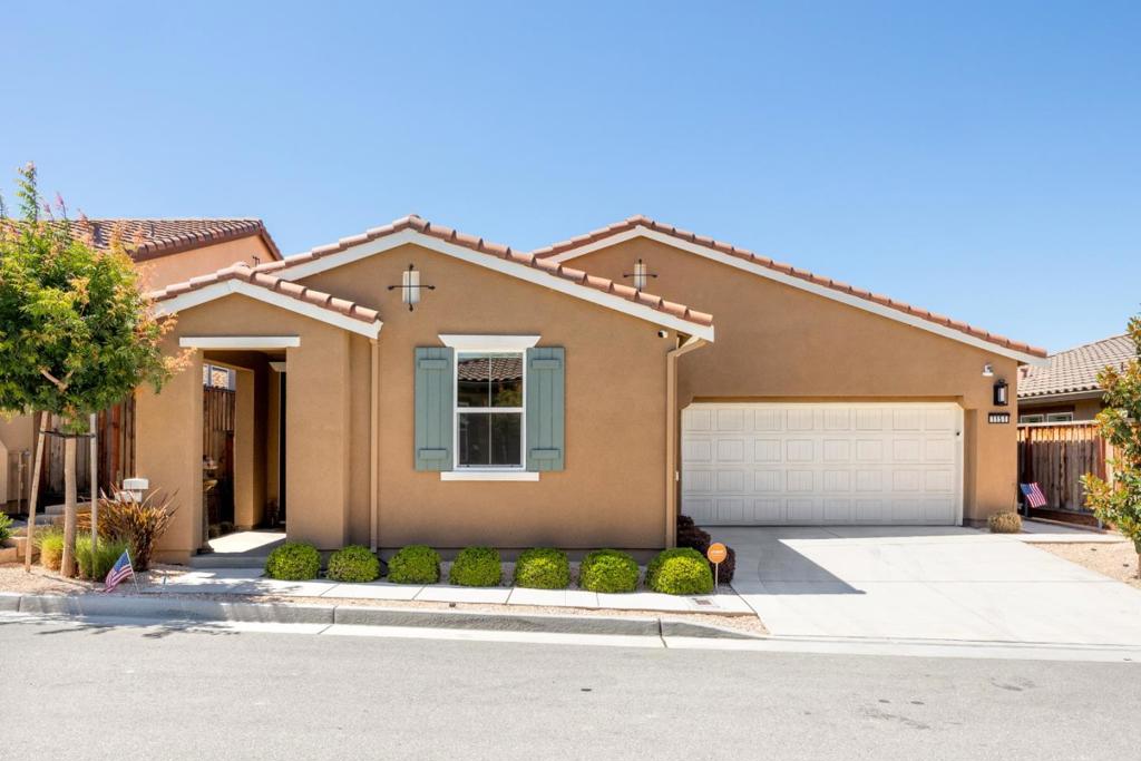 Residential in Hollister 4