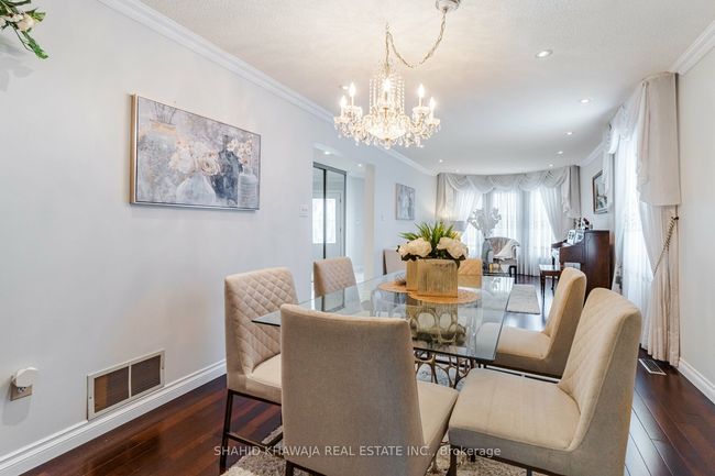 520 Ceremonial Dr, House other with 4 bedrooms, 3 bathrooms and 3 parking in Mississauga ON | Image 11