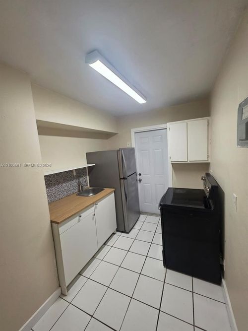 4-1105 Sw 15th Ter, Fort Lauderdale, FL, 33312-7277 | Card Image