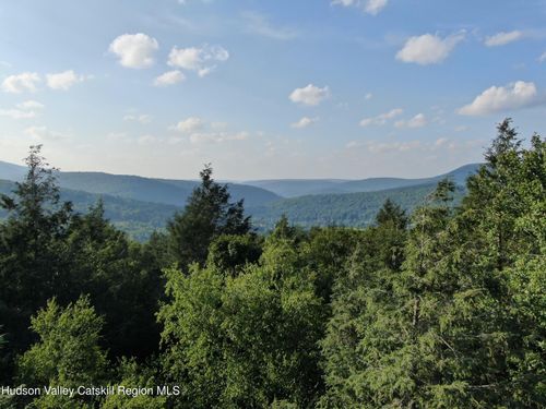 101 Terrace Dr, Prattsville, NY, 12468-5016 | Card Image