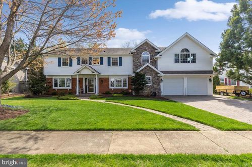 13107 Parson Ln, FAIRFAX, VA, 22033-3425 | Card Image