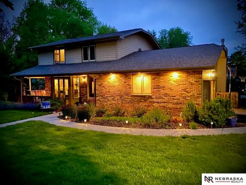 6610 Plumwood Ln, Lincoln, NE, 68516-1936 | Card Image
