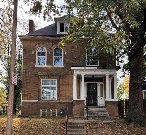 5168 Vernon Ave, Saint Louis, MO, 63113-1619 | Card Image