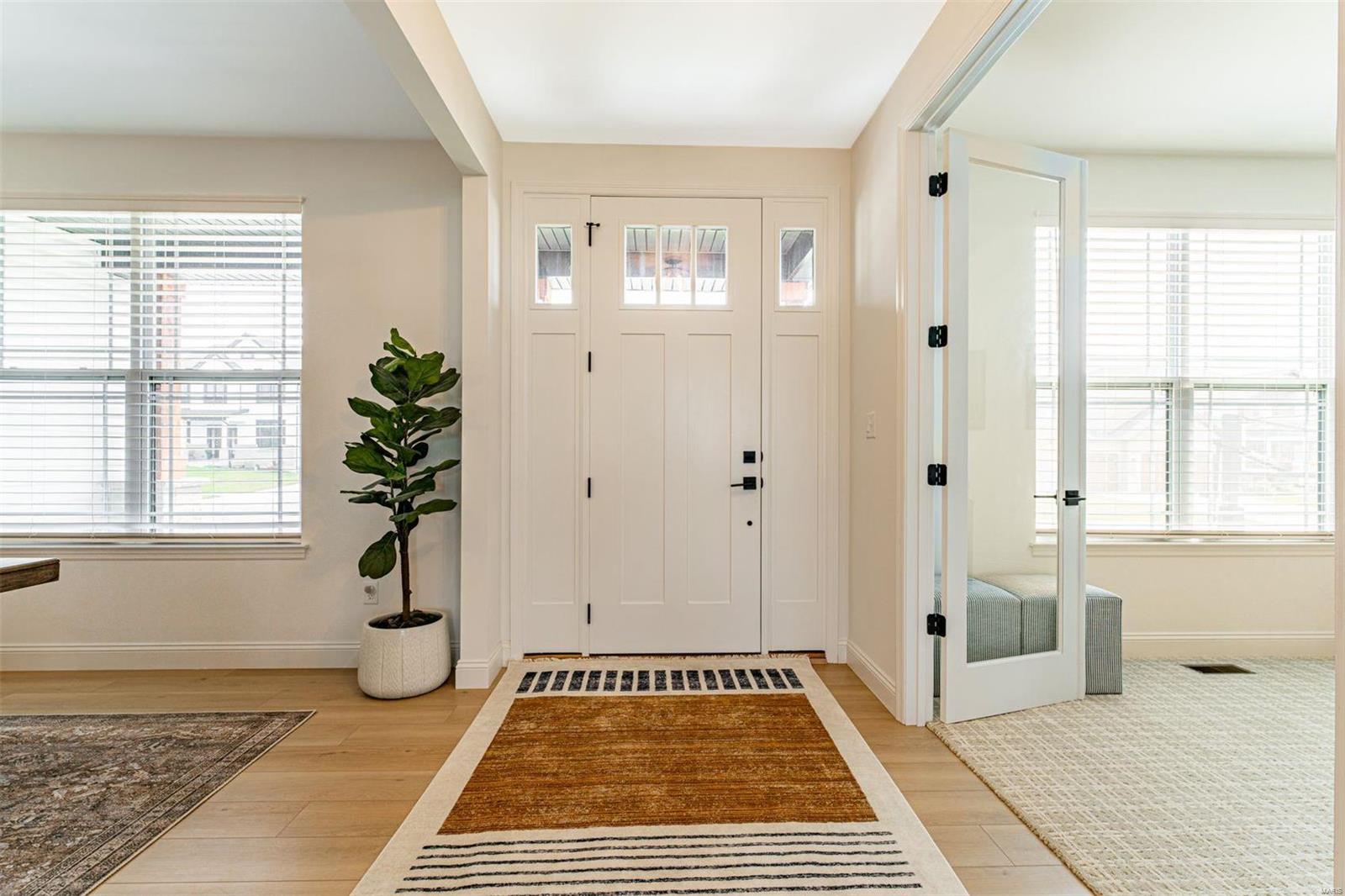 Far Meadow Dr, Lake Saint Louis, MO 63367