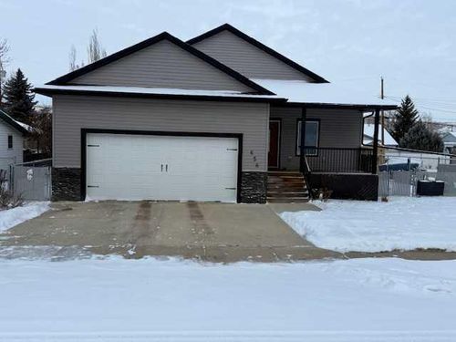 {{alt}} | Card Image