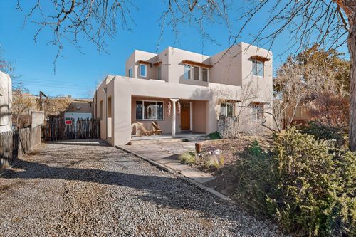 3325 Wilway Ave Ne, Albuquerque, NM, 87106-1942 | Card Image