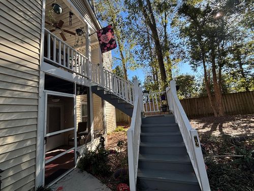 72-2092 S Sherwood Dr, Valdosta, GA, 31602-2249 | Card Image