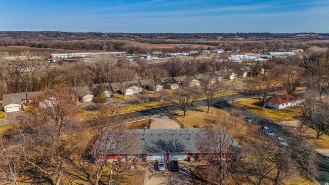1720 6 Th Ave W, Townhouse with 3 bedrooms, 2 bathrooms and null parking in Shakopee MN | Image 28