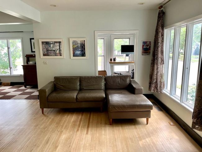 This space is so open and inviting. | Image 6