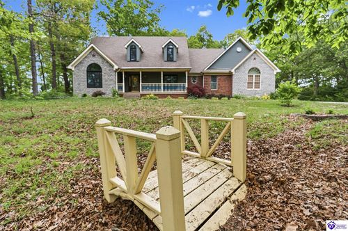 180 Bowman Ct, Mount Washington, KY, 40047-7187 | Card Image