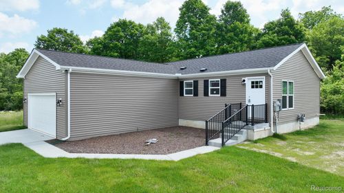 4420 Maple Leaf Trl, Flint, MI, 48506-5005 | Card Image