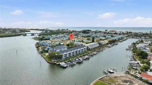 30-1 Windrush Blvd, INDIAN ROCKS BEACH, FL, 33785-2641 | Card Image