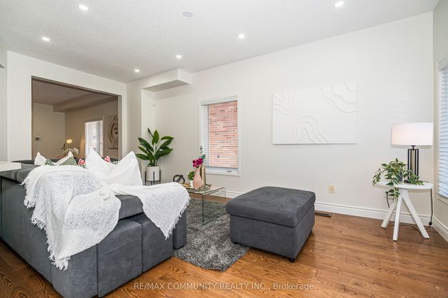 12 Hickman Rd, House attached with 4 bedrooms, 4 bathrooms and 2 parking in Ajax ON | Image 13