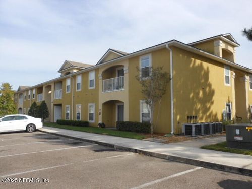 2-10-6860 Skaff Ave, JACKSONVILLE, FL, 32244-7869 | Card Image