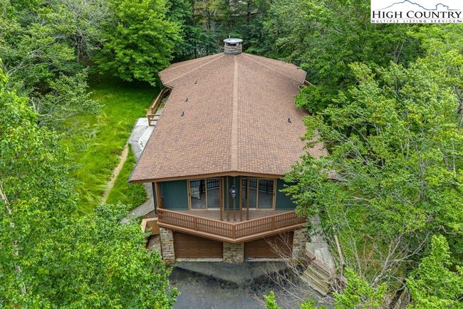 103 Raven Rd, House other with 3 bedrooms, 2 bathrooms and null parking in Beech Mountain NC | Image 5