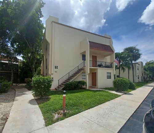 apt-216-301 N Pine Island Rd, Plantation, FL, 33324-7801 | Card Image
