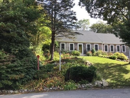35 Remington Ln, Plymouth, MA, 02360-1423 | Card Image
