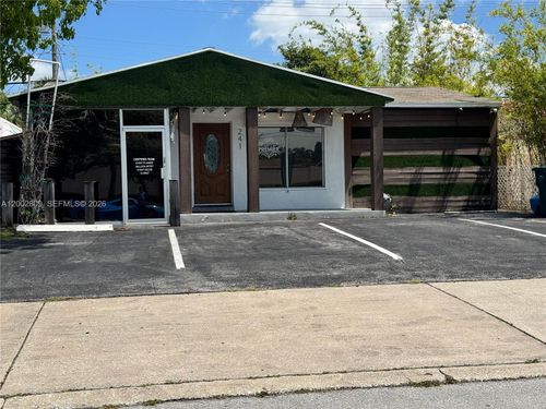 241 E Commercial Blvd, OAKLAND PARK, FL, 33334-1625 | Card Image